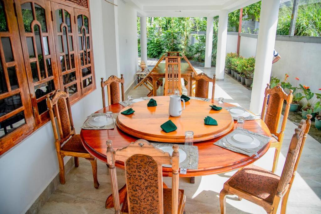 Healand Holiday Bungalow And Restaurant Deniyaya Exterior foto